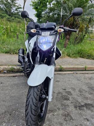 YAMAHA FAZER BLACK EDITION YAMAHA FAZER BLACK EDITION